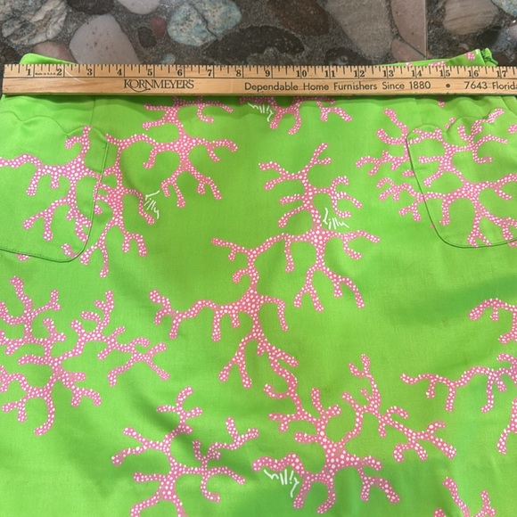 Lilly Pulitzer Skort - Picture 4 of 5